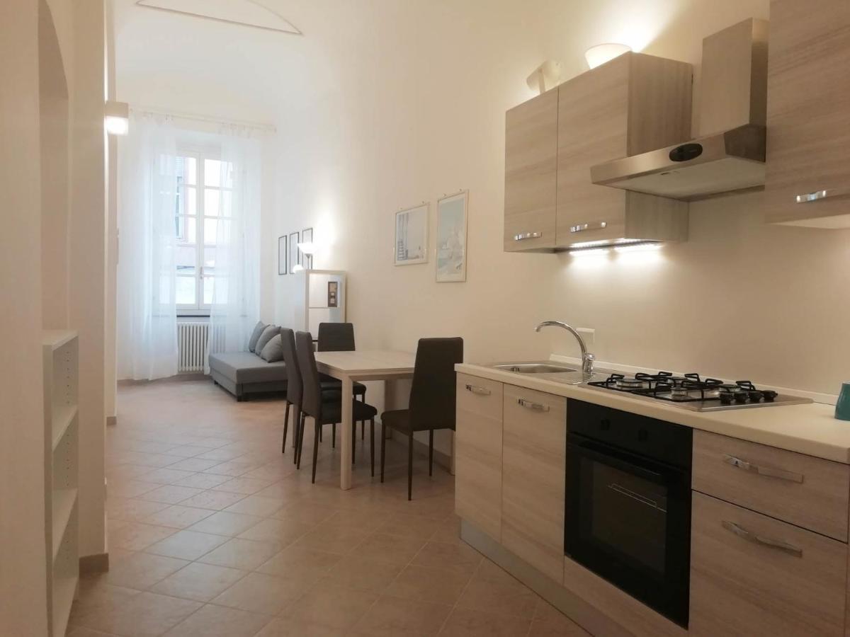 Mistrangelohome 5 - Appartamento In Pieno Centro Savona Kültér fotó