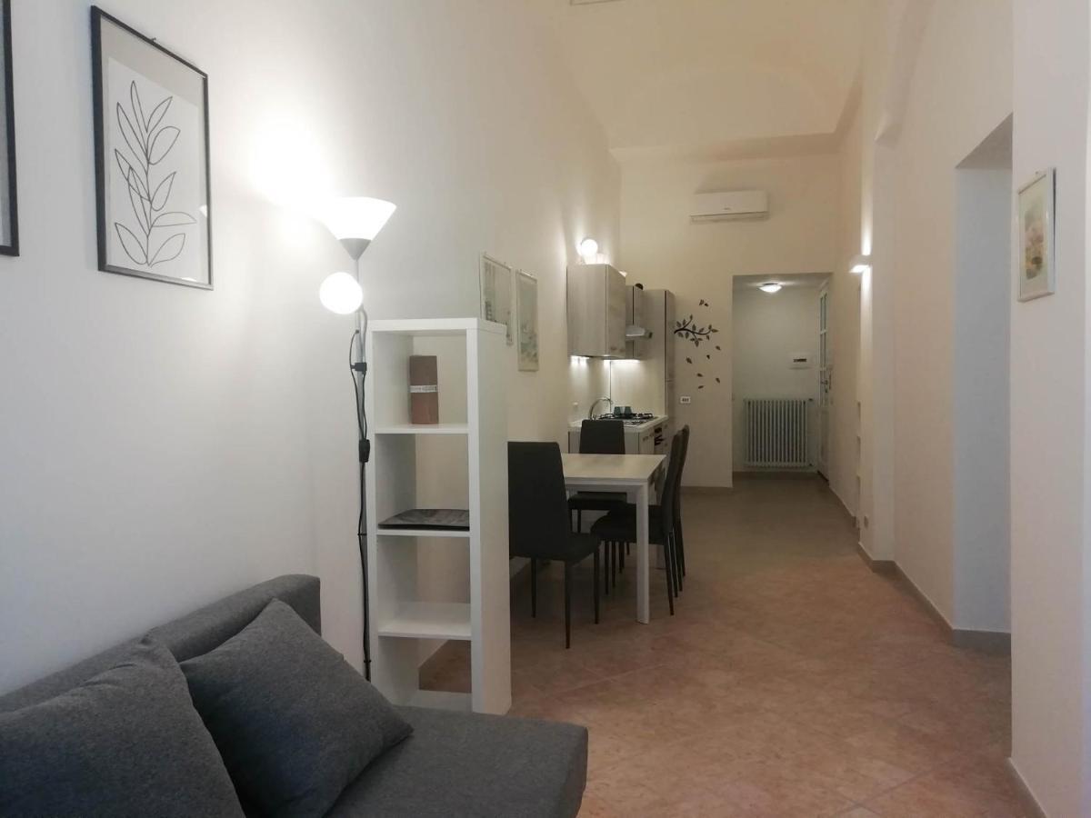 Mistrangelohome 5 - Appartamento In Pieno Centro Savona Kültér fotó