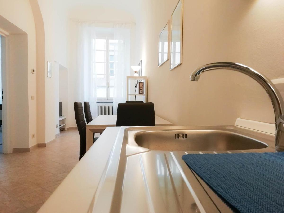 Mistrangelohome 5 - Appartamento In Pieno Centro Savona Kültér fotó