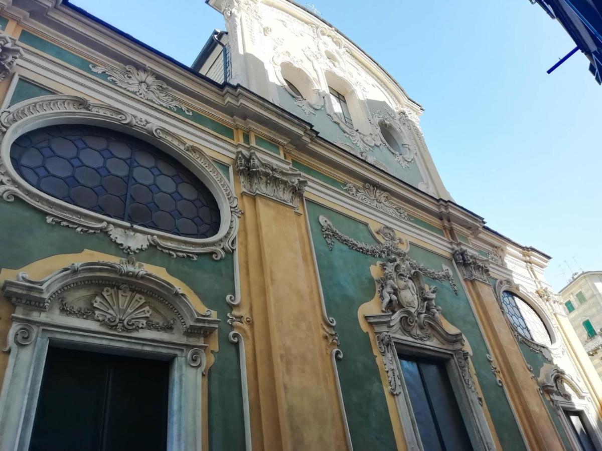 Mistrangelohome 5 - Appartamento In Pieno Centro Savona Kültér fotó