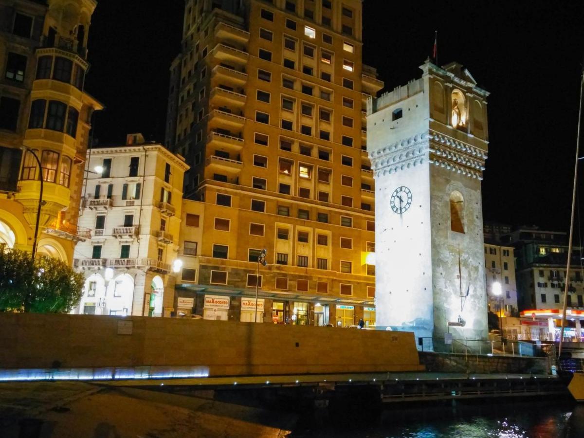 Mistrangelohome 5 - Appartamento In Pieno Centro Savona Kültér fotó